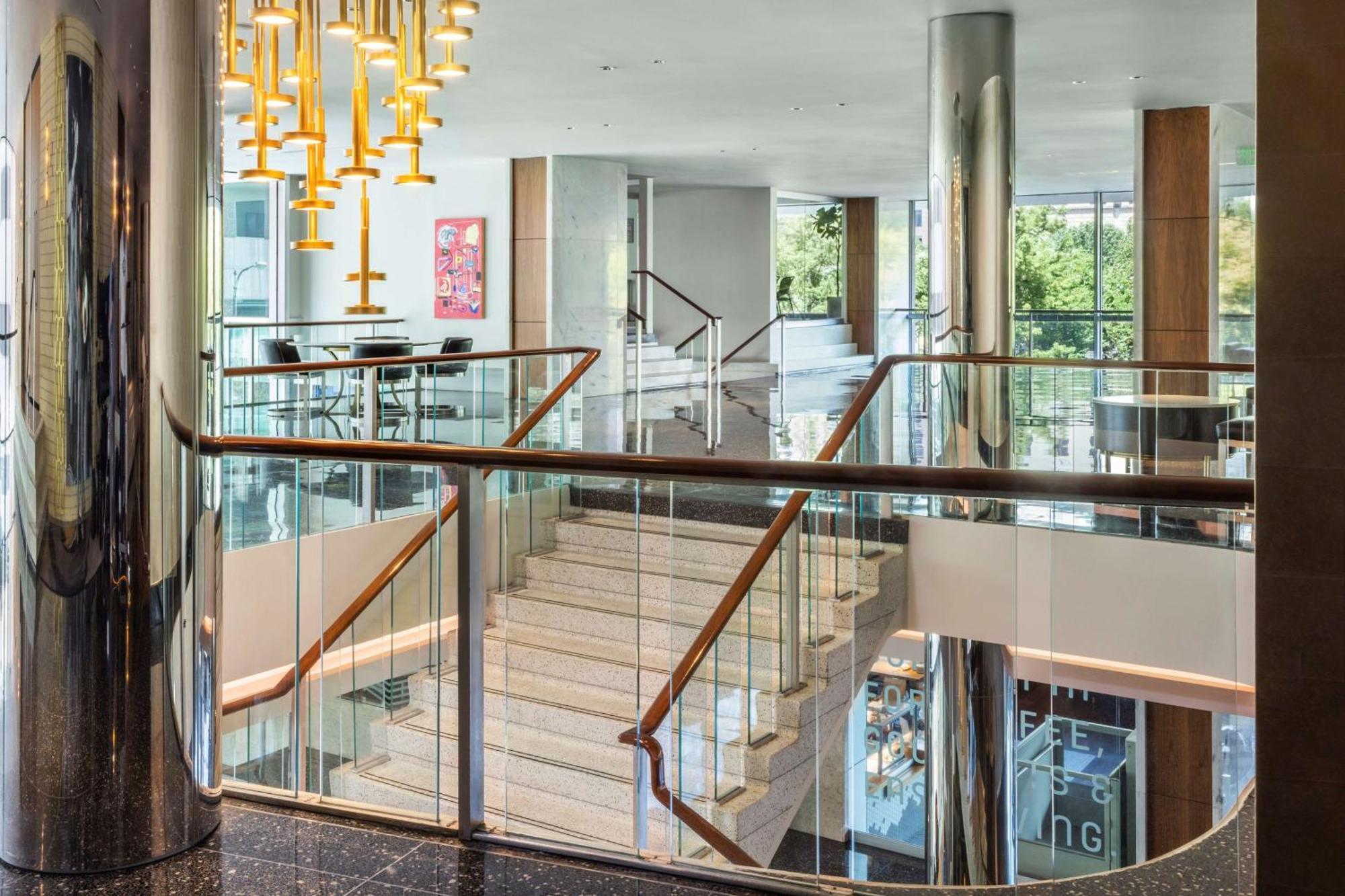 The Statler Dallas, Curio Collection By Hilton Экстерьер фото